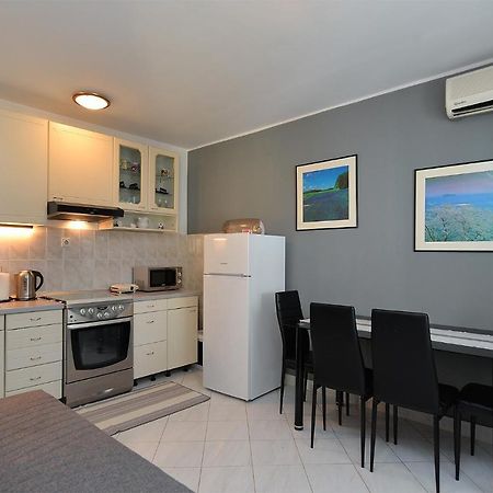 Apartment Mario 2060 Пула Экстерьер фото