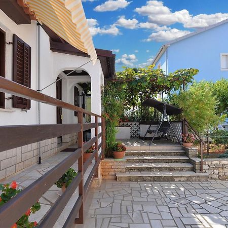 Apartment Mario 2060 Пула Экстерьер фото